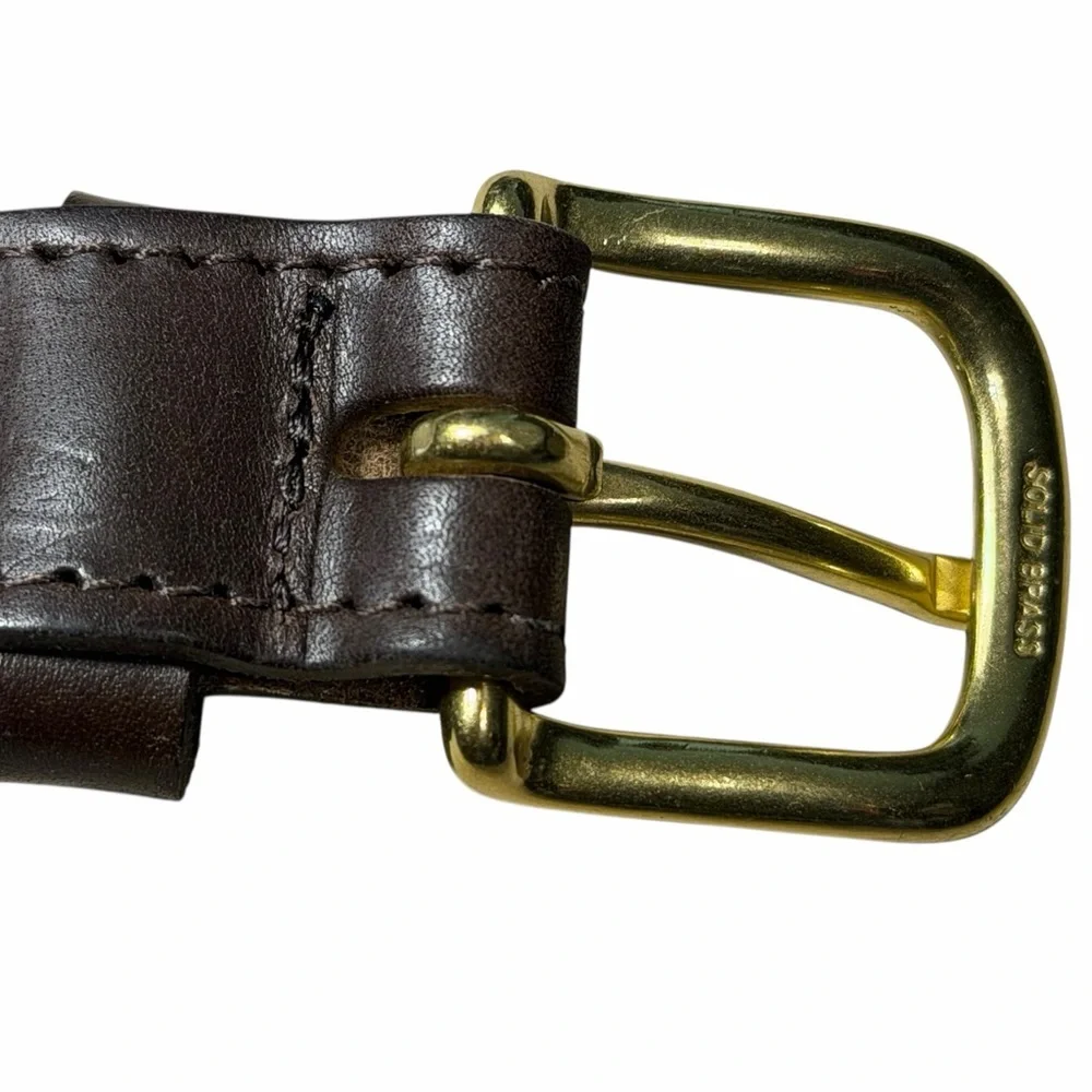 Vineyard Vines Whale Club Leather Belt Mens Size 30 Cowhide Solid Brass Buckle
